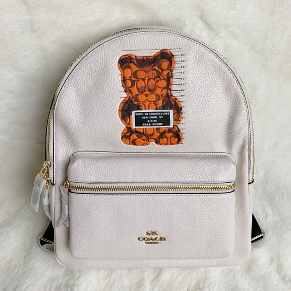 🐻 Coach Medium Charlie Backpack With Vandal Gummy - Picture 2 of 13